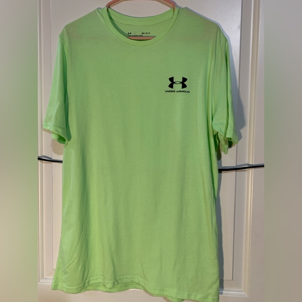 Neon Green Under Armour Loose fit t-shirt, Medium
